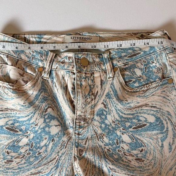Liverpool Los Angeles Hannah Crop Flare Marble Print Jeans Size 2 - Picture 7 of 11